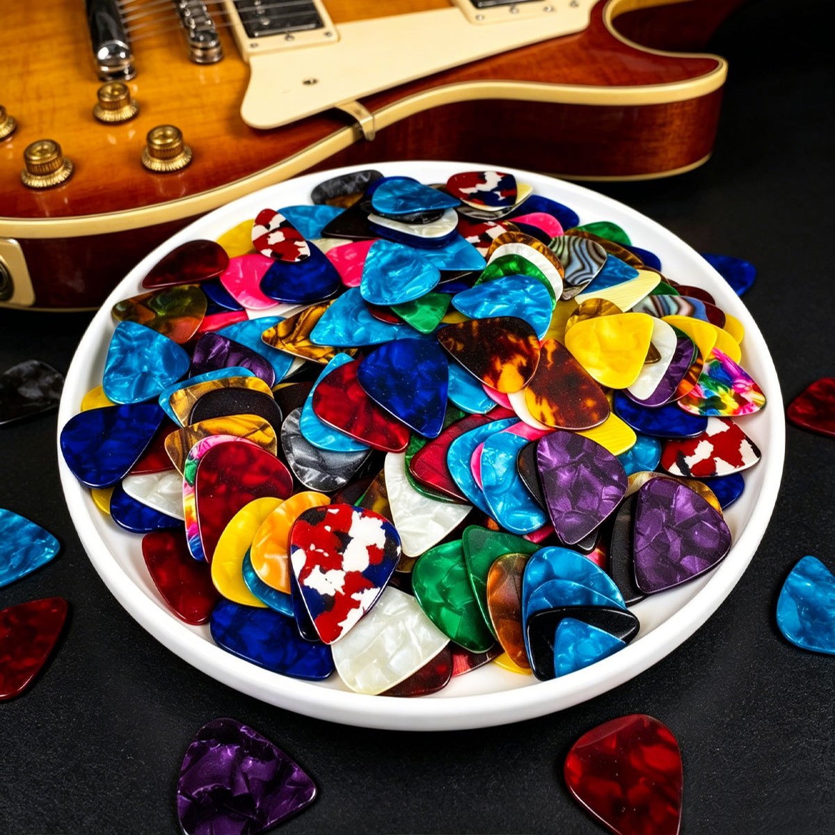Electric Guitar Pick Pack - 81 szt. kostek gitarowych z celuloidu